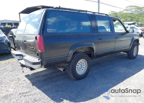 1993 Chevrolet Suburban K2500 from USA, damaged, VIN 1GNGK26KXPJ361650